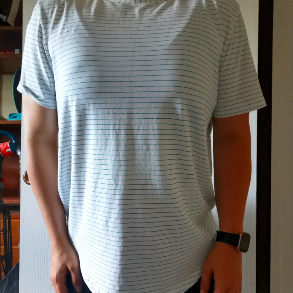 Lululemon shirt